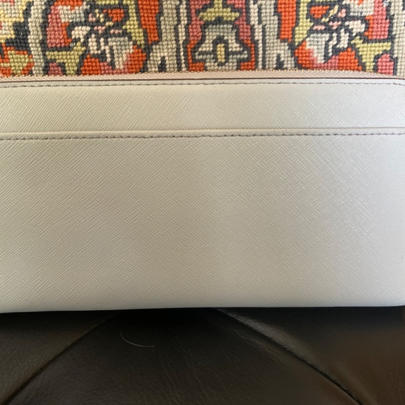 Kate Spade wallet - Picture 2 of 7